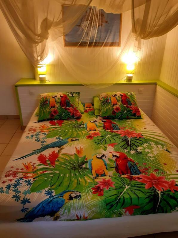 Ferienwohnung SAINTE-LUCE 2 T1 HIBISCUS et COLIBRIS Exterior foto